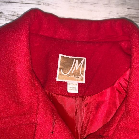 JM Collection Red Jacket Size PM - Picture 2 of 4